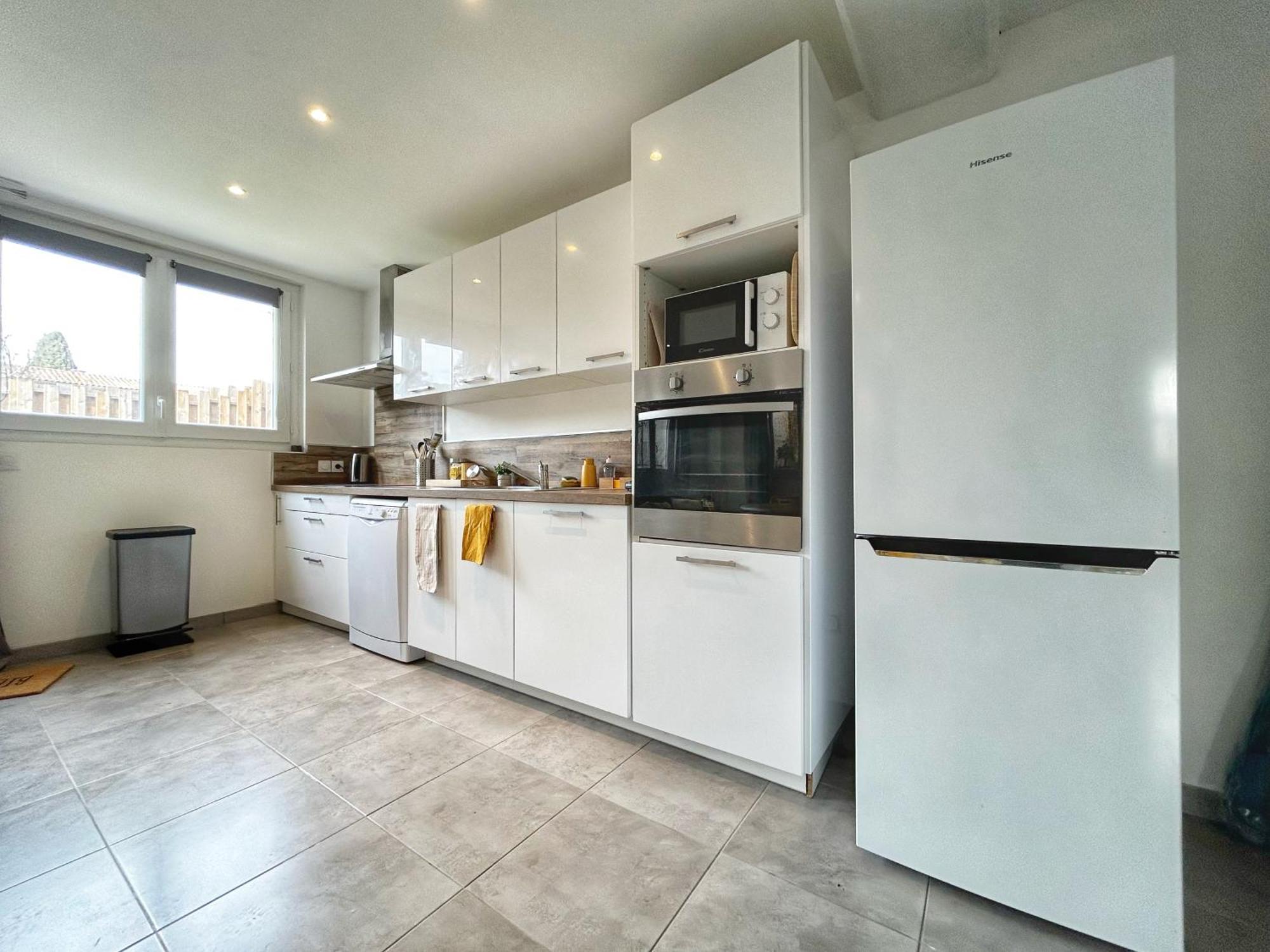 Doux Rouinet Cocoon Apartment Fourques  ภายนอก รูปภาพ