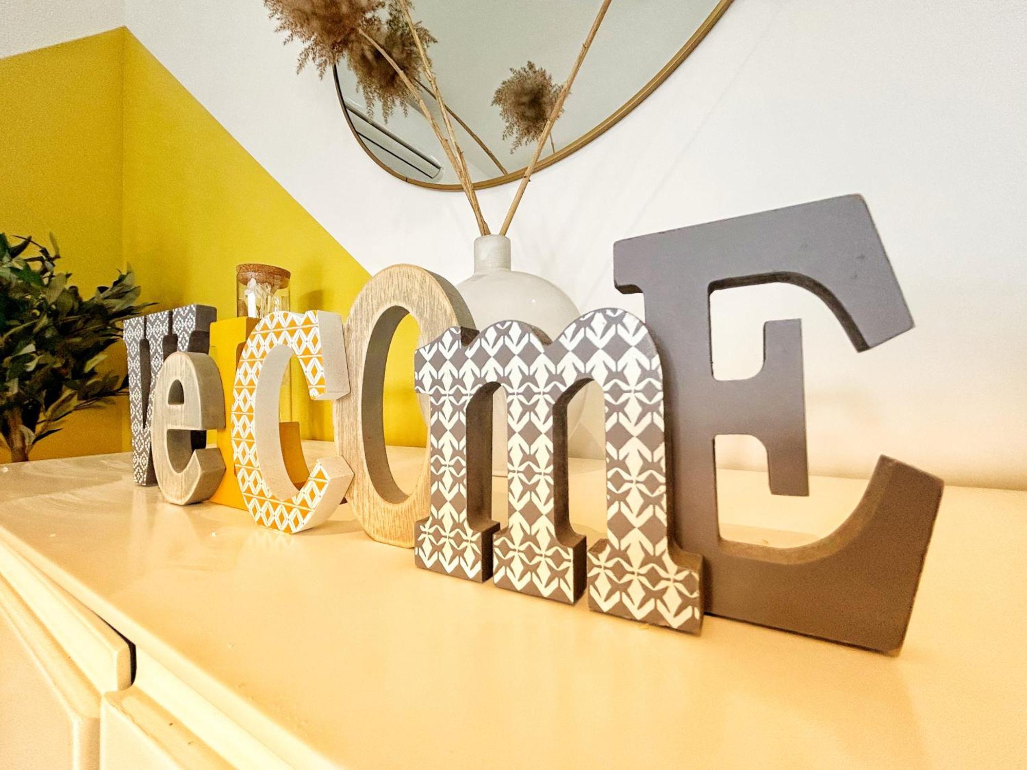 Doux Rouinet Cocoon Apartment Fourques  ภายนอก รูปภาพ
